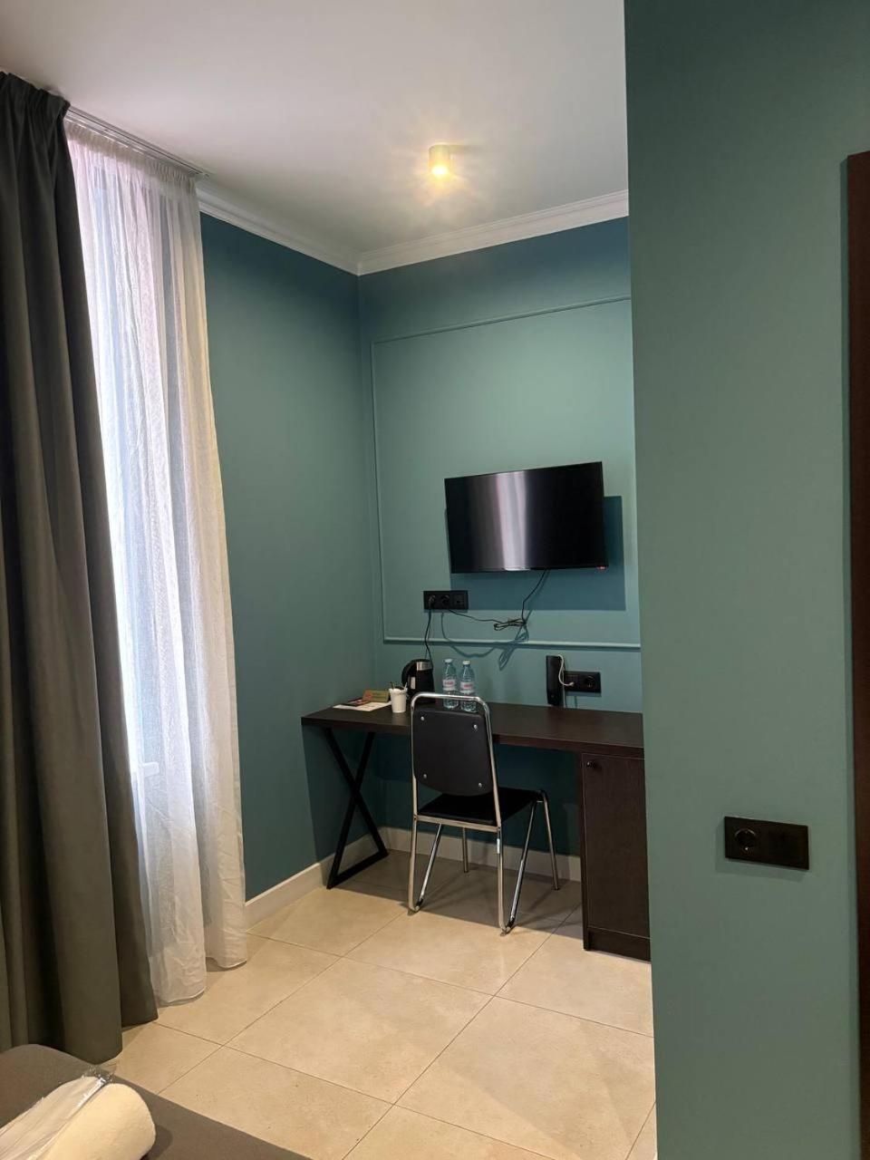 Route Hotel Тбилиси Экстерьер фото