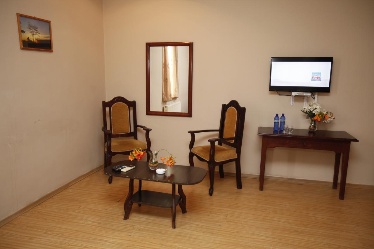 Route Hotel Тбилиси Экстерьер фото