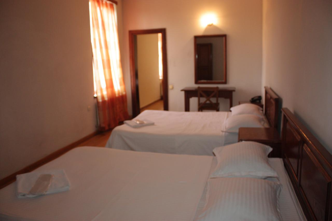 Route Hotel Тбилиси Экстерьер фото